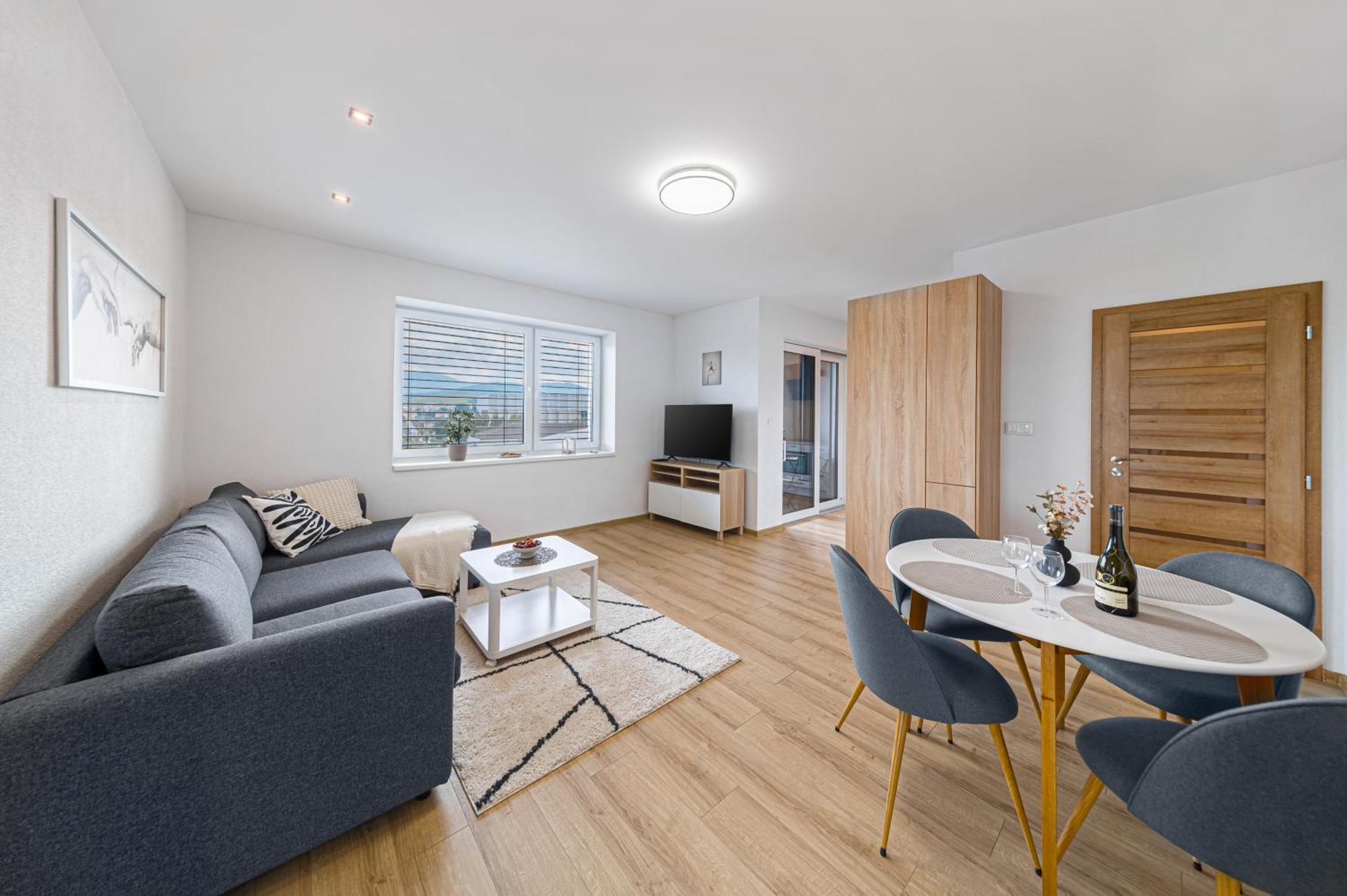 Tower Apartments Orchid & Amber Spišská Nová Ves Zewnętrze zdjęcie